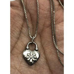 Sterling Silver 925 Daisy floral Heart pendant box chain necklace
